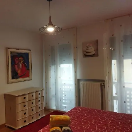 Cimadevilla Apartment Gijon