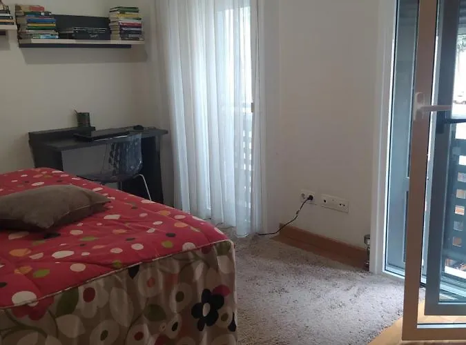 Cimadevilla Appartement *